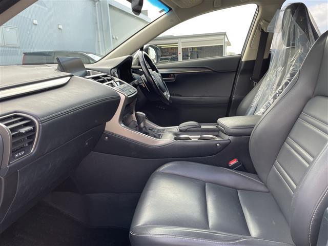 NX NX300h Iパッケージ 純正ナビ フルセグTV バックカメラ LEDヘッドライト ハンドルヒーター パワーシート スマートキー ETC 純正アルミホイール クルーズコントロール コーナーセンサー 保証書(4枚目)