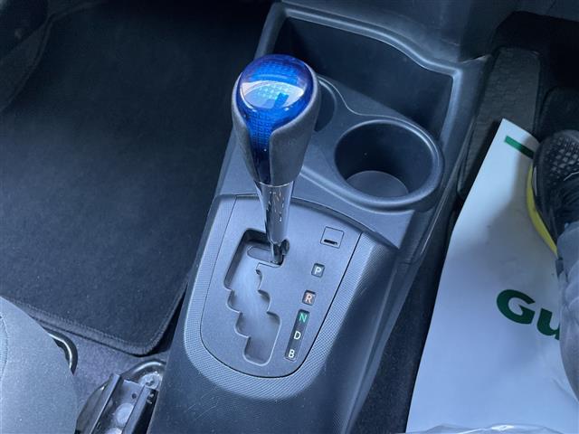 アクア S 社外メモリーナビ ワンセグTV バックカメラ ETC キーレス レーダーブレーキ 社外ホイールキャップ 電動ミラー(9枚目)