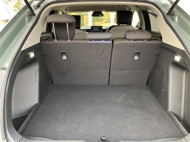 ヴェゼル e:HEV X・HuNTパッケージ 純正9型ナビ フルセグTV バックカメラ LEDヘッドライト スマートキー プッシュスタート ホンダセンシング レーダークルーズ 純正アルミ ルーフレール パドルシフト 保証書(7枚目)