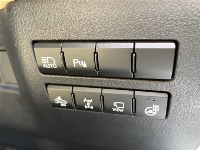 ＮＸ ＮＸ２００ｔ　Ｉパッケージ　４ＷＤ　純正ナビ　フルセグＴＶ　バックカメラ　革シート　シートヒーター　ハンドルヒーター　レーダーブレーキ　クルーズコントロール　ドラレコ　ＥＴＣ　純正アルミホイール　スマートキー　コーナーセンサー（10枚目）