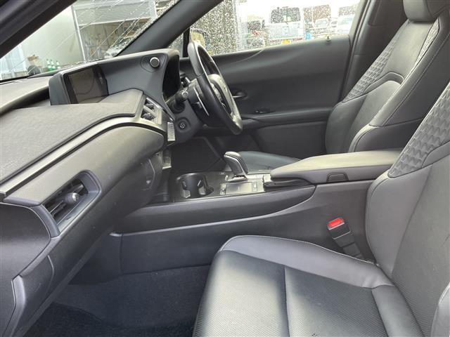 �K���o�[�O���[�v�ł͎�v���[�J�[�A��v�Ԏ������舵�����Ă���܂��B�S����S�U�O�X�܂̍݌ɂ̒����炨�q�l�Ƀs�b�^���̈�������Ă��܂��B