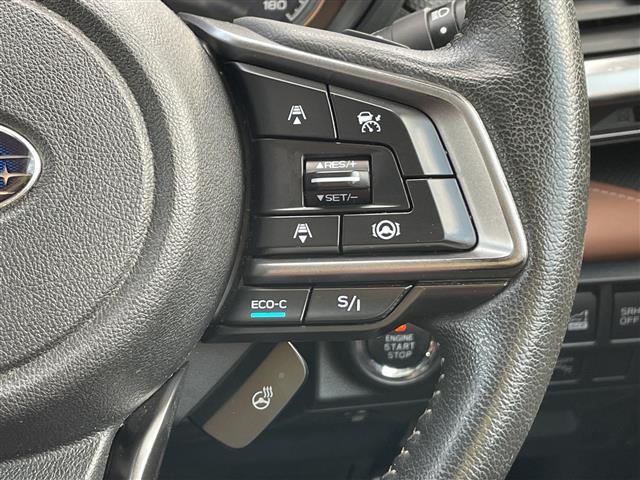 フォレスター アドバンス　４ＷＤ　純正ナビ　フルセグＴＶ　バックカメラ　ＬＥＤヘッドライト　パワーバックドア　革シート　シートヒーター　デジタルミラー　ブラインドスポットモニター　レーダークルーズ　アイサイト　ＥＴＣ　ＡＷ（13枚目）