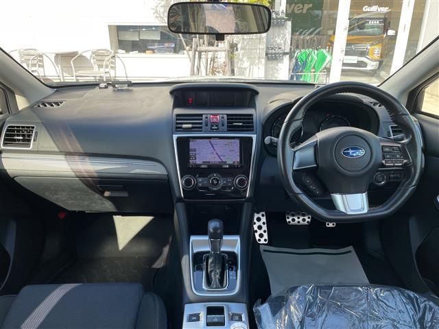 レヴォーグ １．６ＧＴ－Ｓアイサイト　４ＷＤ　社外メモリーナビ　フルセグＴＶ　バックカメラ　ＬＥＤヘッドライト　ＥＴＣ　アイサイト　レーダークルーズ　純正アルミホイール　スマートキー　プッシュスタート　電動ミラー　保証書（2枚目）