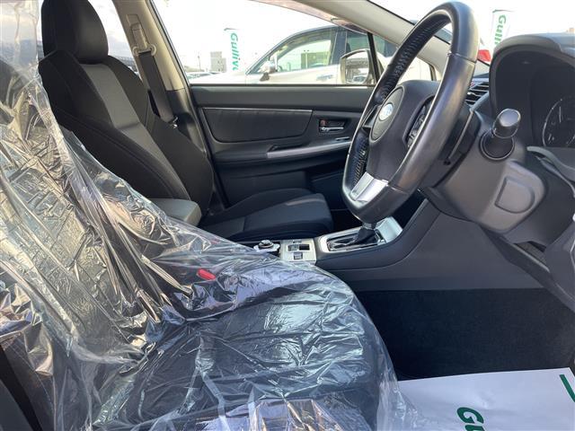 レヴォーグ １．６ＧＴ－Ｓアイサイト　４ＷＤ　社外メモリーナビ　フルセグＴＶ　バックカメラ　ＬＥＤヘッドライト　ＥＴＣ　アイサイト　レーダークルーズ　純正アルミホイール　スマートキー　プッシュスタート　電動ミラー　保証書（3枚目）