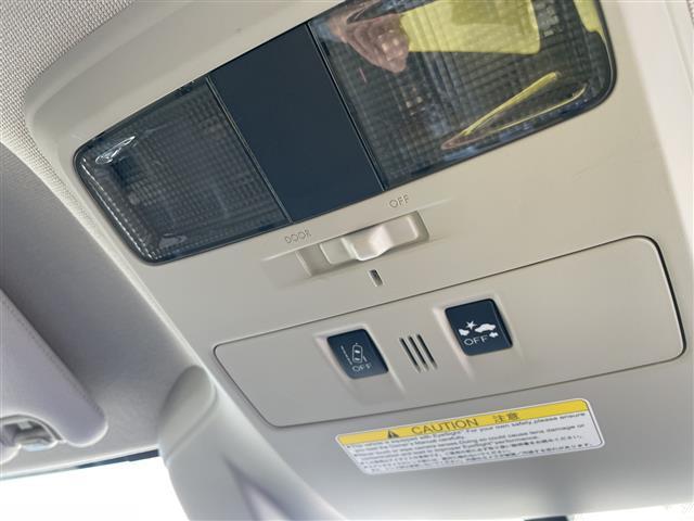 レヴォーグ １．６ＧＴ－Ｓアイサイト　４ＷＤ　社外メモリーナビ　フルセグＴＶ　バックカメラ　ＬＥＤヘッドライト　ＥＴＣ　アイサイト　レーダークルーズ　純正アルミホイール　スマートキー　プッシュスタート　電動ミラー　保証書（15枚目）