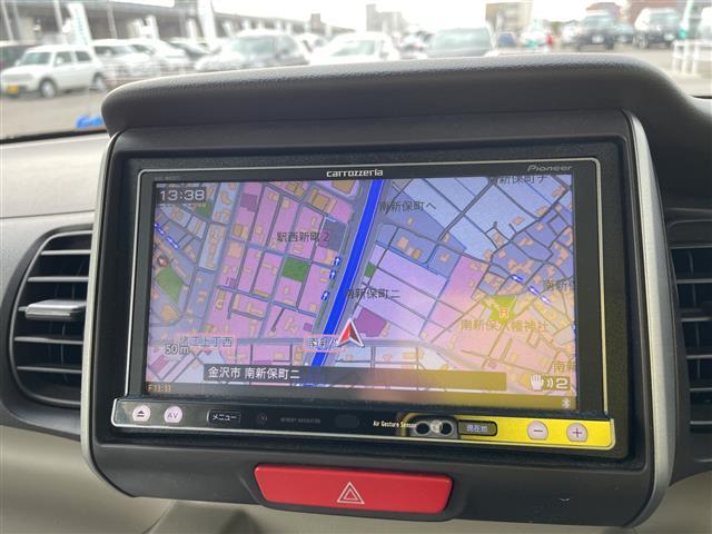 Ｎ－ＢＯＸ Ｇ・Ｌパッケージ　社外メモリーナビ　フルセグＴＶ　パワースライドドア　スマートキー　プッシュスタート　電動ミラー　ベンチシート　スタッドレス積み込み（7枚目）