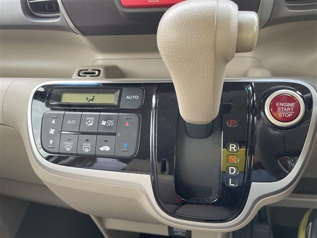 Ｎ－ＢＯＸ Ｇ・Ｌパッケージ　社外メモリーナビ　フルセグＴＶ　パワースライドドア　スマートキー　プッシュスタート　電動ミラー　ベンチシート　スタッドレス積み込み（10枚目）