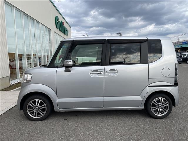 Ｎ－ＢＯＸ Ｇ・Ｌパッケージ　社外メモリーナビ　フルセグＴＶ　パワースライドドア　スマートキー　プッシュスタート　電動ミラー　ベンチシート　スタッドレス積み込み（17枚目）