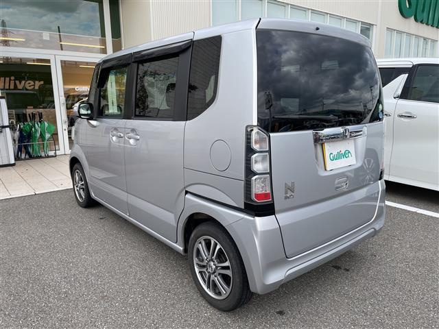 Ｎ－ＢＯＸ Ｇ・Ｌパッケージ　社外メモリーナビ　フルセグＴＶ　パワースライドドア　スマートキー　プッシュスタート　電動ミラー　ベンチシート　スタッドレス積み込み（22枚目）