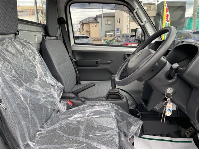 キャリイトラック ＫＣエアコン・パワステ　４ＷＤ　５ＭＴ　エアコン　パワステ　純正ラジオ（2枚目）