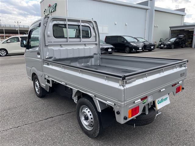 キャリイトラック ＫＣエアコン・パワステ　４ＷＤ　５ＭＴ　エアコン　パワステ　純正ラジオ（18枚目）