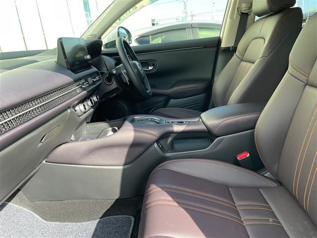 ZR-V e:HEV Z 4WD 純正9型ナビ フルセグTV 全方位カメラ LEDヘッドライト ETC 革シート ドラレコ BOSEサウンド レーダークルーズ パワーバックドア BSM ホンダセンシング 純正アルミホイール(4枚目)