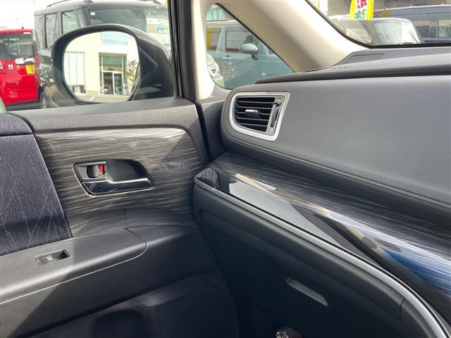 オデッセイ アブソルート・アドバンス 純正ナビ フルセグTV 全方位カメラ LEDヘッドライト ETC ドラレコ 純正アルミ レーダーブレーキ レーダークルーズ 両側パワースライド スマートキー パワーシート プッシュスタート 保証書(20枚目)