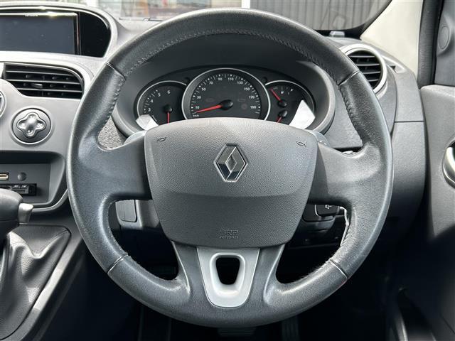 ガリバーグループでは主要メーカー、主要車種をお取り扱いしております。全国約４６０店舗の在庫の中からお客様にピッタリの一台をご提案します。