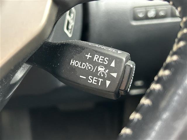 ＩＳ ＩＳ３００ｈ　バージョンＬ　４ＷＤ　純正ナビ　フルセグＴＶ　バックカメラ　革シート　サンルーフ　純正アルミホイール（14枚目）