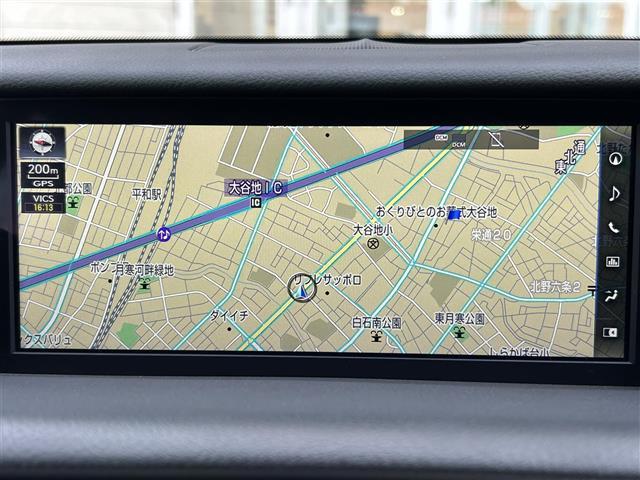 ＩＳ ＩＳ３００ｈ　バージョンＬ　４ＷＤ　純正ナビ　フルセグＴＶ　バックカメラ　革シート　サンルーフ　純正アルミホイール（17枚目）