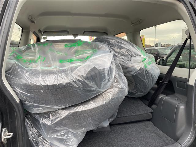 ジムニー クロスアドベンチャー　社外ナビ　ワンセグＴＶ　キーレス　４ＷＤ　ターボ　電動ミラー　純正アルミホイール　スタッドレス＆ＡＷ積み込み（12枚目）