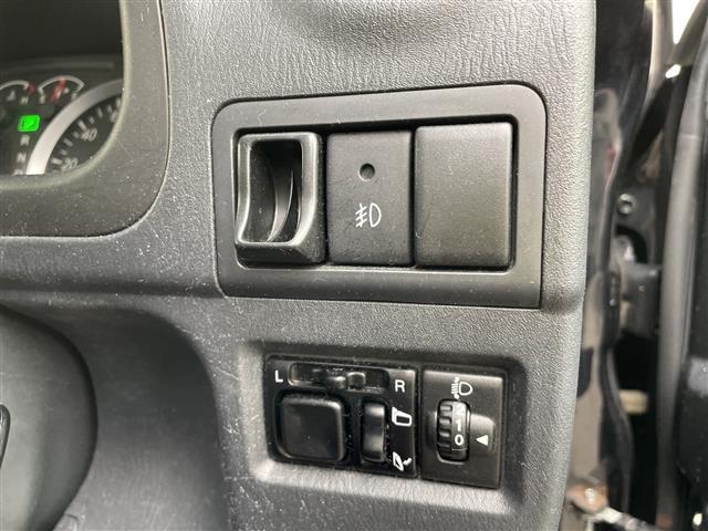 ジムニー クロスアドベンチャー　社外ナビ　ワンセグＴＶ　キーレス　４ＷＤ　ターボ　電動ミラー　純正アルミホイール　スタッドレス＆ＡＷ積み込み（13枚目）