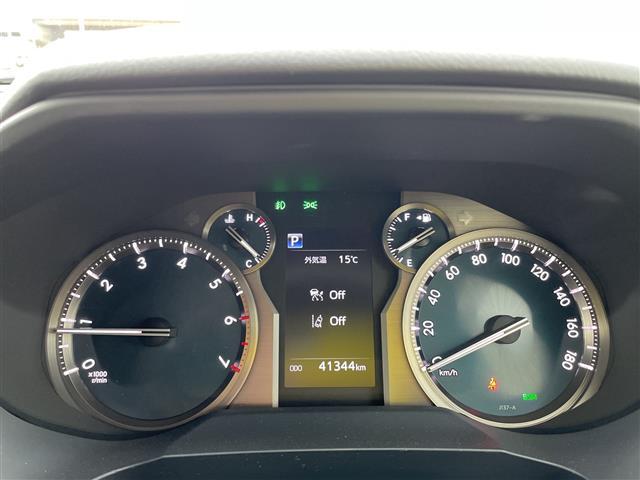 ランドクルーザープラド TX Lパッケージ 4WD 純正メーカーナビ フルセグTV パノラマモニター LEDヘッドライト ETC2.0 オプションアルミ 純正エアロ 黒革シート シートヒーター&クーラー ガナドールマフラー ドラレコ 保証書(18枚目)