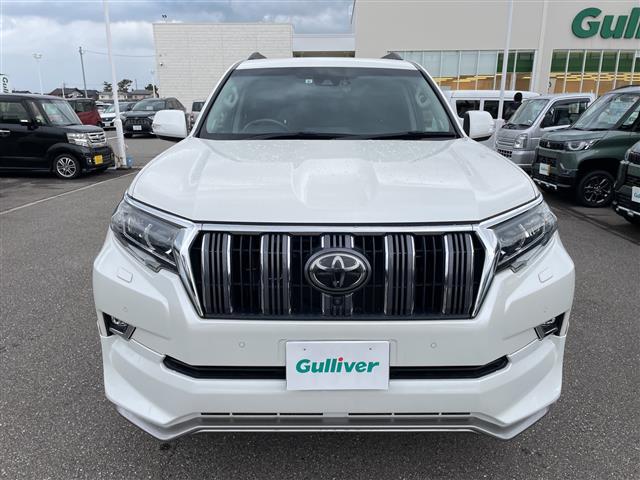 ランドクルーザープラド TX Lパッケージ 4WD 純正メーカーナビ フルセグTV パノラマモニター LEDヘッドライト ETC2.0 オプションアルミ 純正エアロ 黒革シート シートヒーター&クーラー ガナドールマフラー ドラレコ 保証書(29枚目)