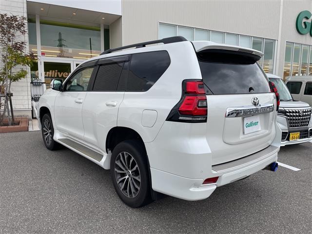 ランドクルーザープラド TX Lパッケージ 4WD 純正メーカーナビ フルセグTV パノラマモニター LEDヘッドライト ETC2.0 オプションアルミ 純正エアロ 黒革シート シートヒーター&クーラー ガナドールマフラー ドラレコ 保証書(36枚目)