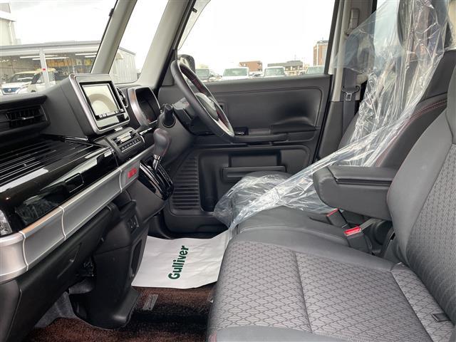 スペーシアカスタム ハイブリッドＸＳターボ　４ＷＤ　ターボ　社外メモリーナビ　フルセグＴＶ　バックカメラ　ＬＥＤヘッドライト　ＥＴＣ　シートヒーター　両側パワースライド　スマートキー　クルコン　レーダーブレーキ　純正アルミ　ハーフレザーシート（4枚目）