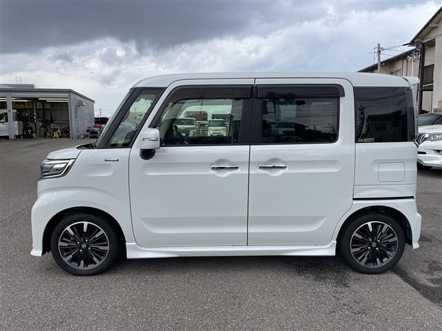 スペーシアカスタム ハイブリッドＸＳターボ　４ＷＤ　ターボ　社外メモリーナビ　フルセグＴＶ　バックカメラ　ＬＥＤヘッドライト　ＥＴＣ　シートヒーター　両側パワースライド　スマートキー　クルコン　レーダーブレーキ　純正アルミ　ハーフレザーシート（26枚目）