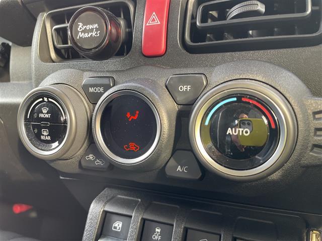 ジムニー ＸＬ　４ＷＤ　ターボ　リフトアップ　オープンカントリーＴ　ディスプレイオーディオ　ルーフラック　リアラダー　社外グリル　社外マフラー　シートカバー　スズキセーフティ　純正ＡＷ＆スタッドレス積み込み（10枚目）