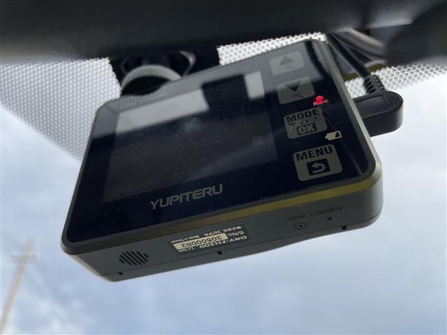 アクア G 純正ナビ フルセグTV ETC ドラレコ スマートキー プッシュスタート 電動ミラー 社外アルミホイール 社外アルミ&スタッドレス積み込み(9枚目)