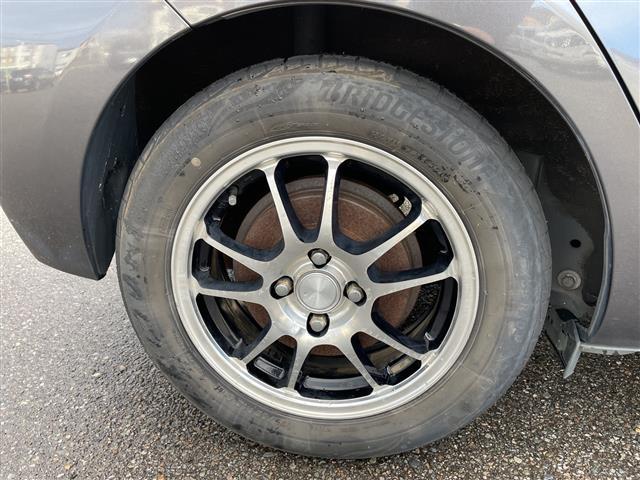 アクア G 純正ナビ フルセグTV ETC ドラレコ スマートキー プッシュスタート 電動ミラー 社外アルミホイール 社外アルミ&スタッドレス積み込み(22枚目)