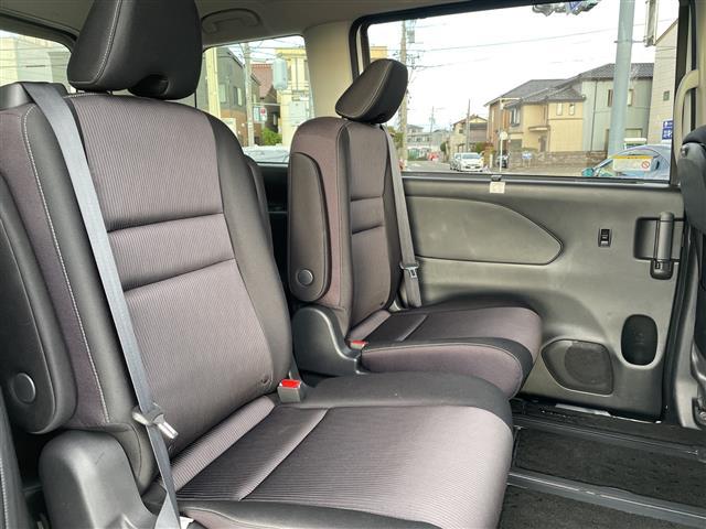 セレナ ｅ－パワー　ハイウェイスターＶ　ワンオーナー　純正大画面ナビ　フルセグＴＶ　アラウンドビューモニター　ＬＥＤヘッドライト　ＥＴＣ　ドラレコ　エマージェンシーブレーキ　クルコン　両側パワースライド　ハイビームアシスト　踏み間違い防止（5枚目）