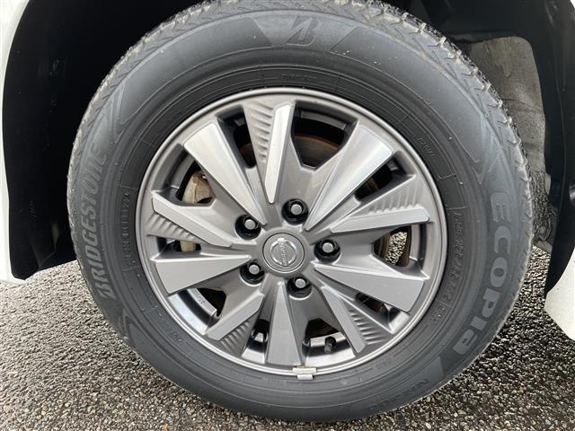 セレナ ｅ－パワー　ハイウェイスターＶ　ワンオーナー　純正大画面ナビ　フルセグＴＶ　アラウンドビューモニター　ＬＥＤヘッドライト　ＥＴＣ　ドラレコ　エマージェンシーブレーキ　クルコン　両側パワースライド　ハイビームアシスト　踏み間違い防止（28枚目）