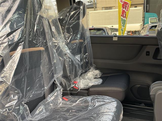 セレナ e-パワー ハイウェイスターV 登録済未使用車 純正12.3型ナビ フルセグTV 全方位カメラ 両側パワースライド LEDヘッドライト ETC2.0 デジタルミラー ブラインドスポット フリップダウンモニター プロパイロット(5枚目)