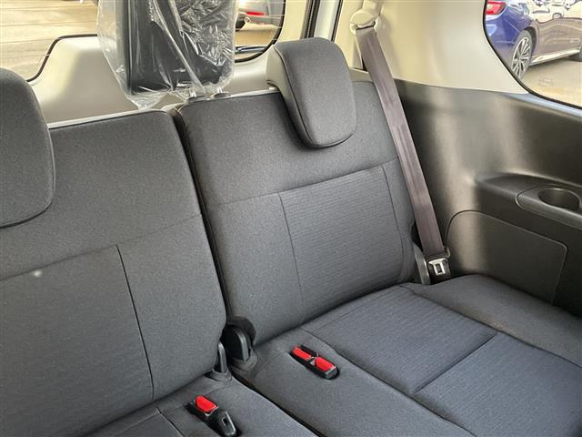 セレナ e-パワー ハイウェイスターV 登録済未使用車 純正12.3型ナビ フルセグTV 全方位カメラ 両側パワースライド LEDヘッドライト ETC2.0 デジタルミラー ブラインドスポット フリップダウンモニター プロパイロット(6枚目)