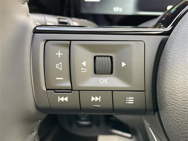 セレナ e-パワー ハイウェイスターV 登録済未使用車 純正12.3型ナビ フルセグTV 全方位カメラ 両側パワースライド LEDヘッドライト ETC2.0 デジタルミラー ブラインドスポット フリップダウンモニター プロパイロット(11枚目)