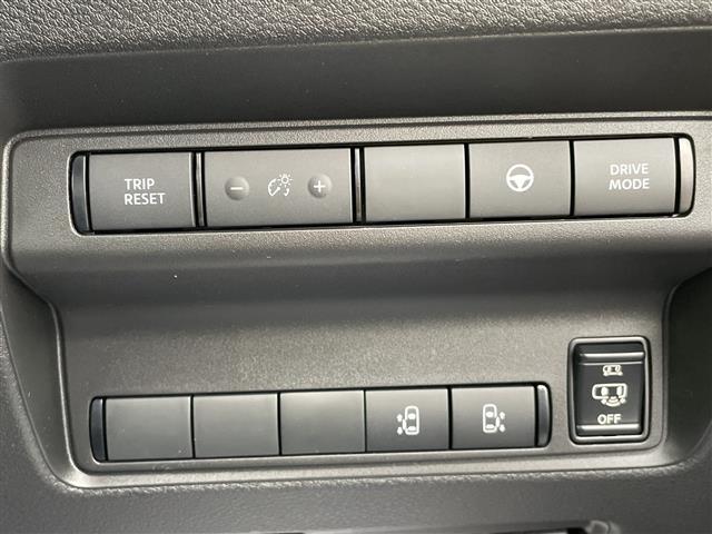 セレナ e-パワー ハイウェイスターV 登録済未使用車 純正12.3型ナビ フルセグTV 全方位カメラ 両側パワースライド LEDヘッドライト ETC2.0 デジタルミラー ブラインドスポット フリップダウンモニター プロパイロット(18枚目)