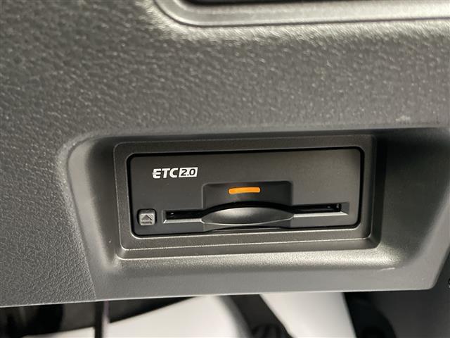 セレナ e-パワー ハイウェイスターV 登録済未使用車 純正12.3型ナビ フルセグTV 全方位カメラ 両側パワースライド LEDヘッドライト ETC2.0 デジタルミラー ブラインドスポット フリップダウンモニター プロパイロット(19枚目)