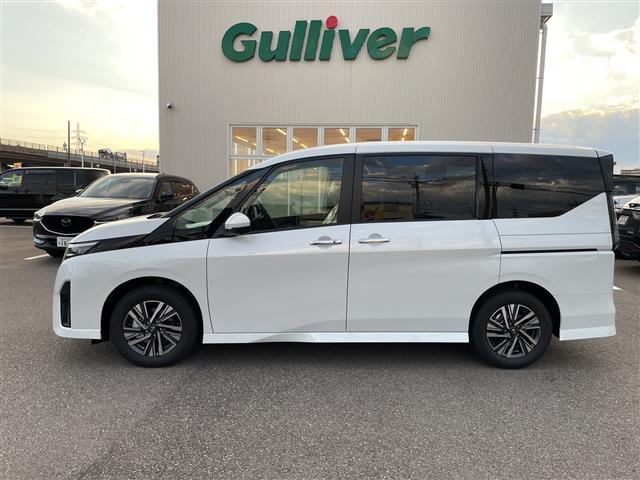 セレナ e-パワー ハイウェイスターV 登録済未使用車 純正12.3型ナビ フルセグTV 全方位カメラ 両側パワースライド LEDヘッドライト ETC2.0 デジタルミラー ブラインドスポット フリップダウンモニター プロパイロット(24枚目)