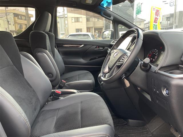 アルファード ２．５Ｓ　タイプゴールド　純正ディスプレイオーディオ　フルセグＴＶ　ナビ　バックカメラ　ＬＥＤヘッドライト　ＥＴＣ　ドラレコ　レーダークルーズ　サンルーフ　ハーフレザーシート　トヨタセーフティセンス　パワーバックドア（3枚目）