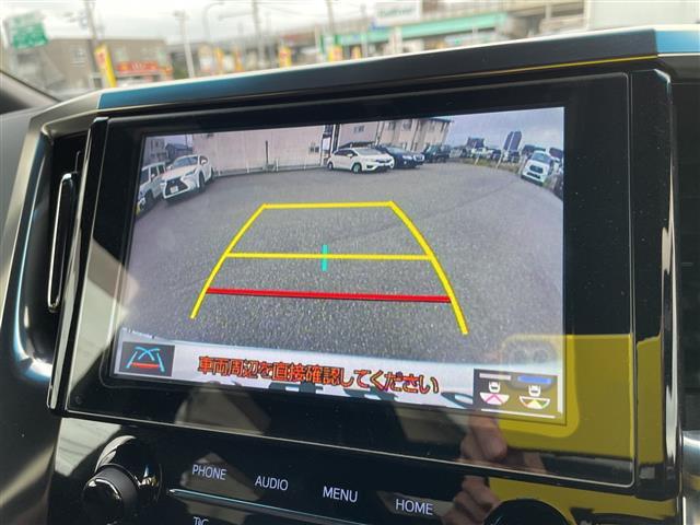 アルファード ２．５Ｓ　タイプゴールド　純正ディスプレイオーディオ　ナビ　フルセグ　バックカメラ　サンルーフ　ＬＥＤヘッドライト　ビルトインＥＴＣ　パワーバックドア　両側パワスラ　ハーフレザーシート　セーフティセンス　レーダークルーズ（10枚目）