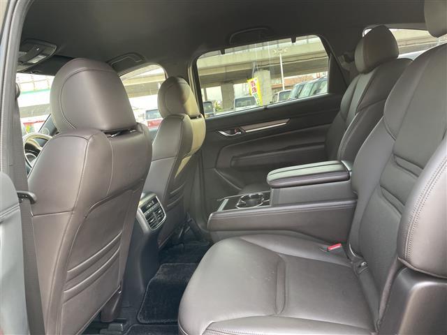 ＣＸ－８ ＸＤ　Ｌパッケージ　純正メモリーナビ　フルセグＴＶ　バックカメラ　ＬＥＤヘッドライト　スマートキー　レザーシート　パワーバックドア　スマートキー　レーダークルーズ　シートヒーター　ＢＳＭ　純正アルミホイール（6枚目）