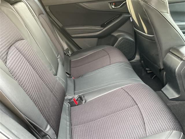 インプレッサスポーツ １．６ｉ－Ｌアイサイト　社外メモリーナビ　ワンセグＴＶ　レーダークルーズ　ＥＴＣ　純正アルミホイール　スマートキー　プッシュスタート　電動ミラー　アイドリングストップ　ドライブレコーダー（5枚目）