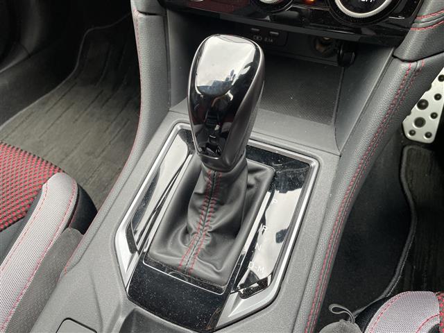 インプレッサスポーツ STIスポーツ ワンオーナー 純正ナビ フルセグTV バック&サイドカメラ LEDヘッドライト ETC パワーシート レーダークルーズ アイサイト 純正アルミホイール スマートキー Pスタート 電動ミラー(11枚目)