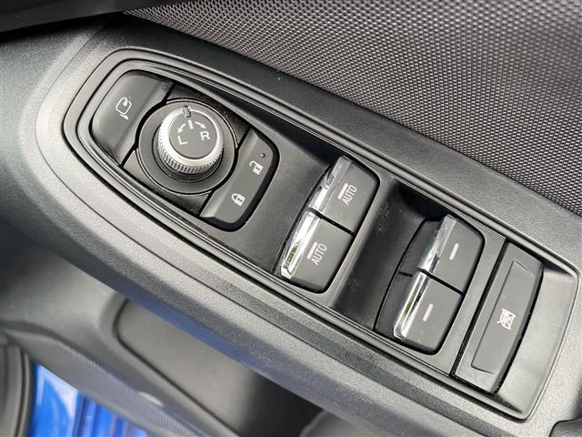 インプレッサスポーツ STIスポーツ ワンオーナー 純正ナビ フルセグTV バック&サイドカメラ LEDヘッドライト ETC パワーシート レーダークルーズ アイサイト 純正アルミホイール スマートキー Pスタート 電動ミラー(13枚目)