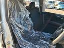 プレミアム　社外メモリナビ　禁煙車　バックモニター　ドライブレコーダー　純正フロアマット　オートライト　電動格納ミラー　シティブレーキアクティブシステム　Ｂｌｕｅｔｏｏｔｈ　フルセグ　スマートキー　スペアキー（21枚目）