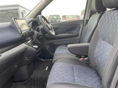 ����С����롼�פǤϼ��ץ᡼���������׼ּ�򤪼�갷�����Ƥ���ޤ��������󣴣���Ź�ޤκ߸ˤ��椫�餪���ͤ˥ԥå���ΰ������Ƥ��ޤ��� 4