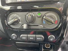 ����С����롼�פǤϼ��ץ᡼���������׼ּ�򤪼�갷�����Ƥ���ޤ��������󣴣���Ź�ޤκ߸ˤ��椫�餪���ͤ˥ԥå���ΰ������Ƥ��ޤ��� 4