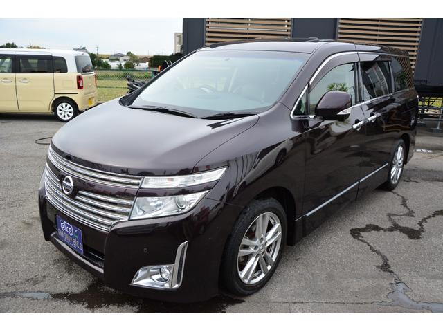 エルグランド ２５０ハイウェイスター　両側電動スライドドア　ダブルサンルーフ　ＨＤＤナビ　フルセグ　フリップダウンモニター　Ｂｌｕｅｔｏｏｔｈオーディオ　アラウンドビューモニター　プッシュスタート　スマートキー　サイドエアバッグ　ＨＩＤ（2枚目）