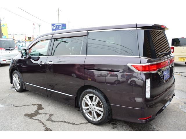 エルグランド ２５０ハイウェイスター　両側電動スライドドア　ダブルサンルーフ　ＨＤＤナビ　フルセグ　フリップダウンモニター　Ｂｌｕｅｔｏｏｔｈオーディオ　アラウンドビューモニター　プッシュスタート　スマートキー　サイドエアバッグ　ＨＩＤ（9枚目）