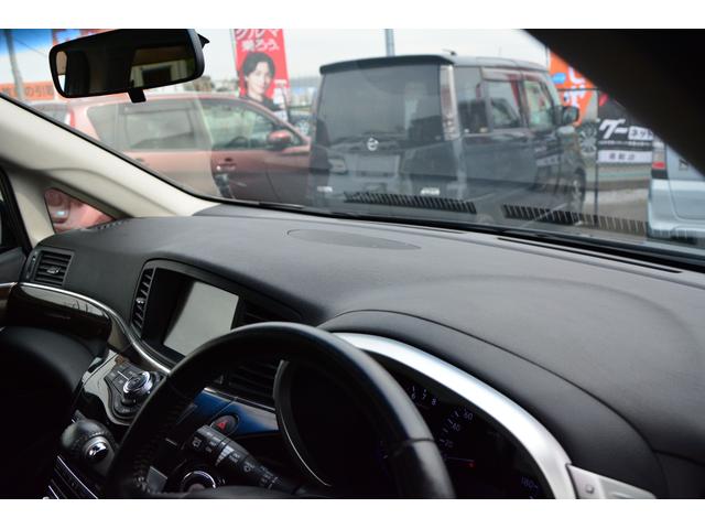 エルグランド ２５０ハイウェイスター　両側電動スライドドア　ダブルサンルーフ　ＨＤＤナビ　フルセグ　フリップダウンモニター　Ｂｌｕｅｔｏｏｔｈオーディオ　アラウンドビューモニター　プッシュスタート　スマートキー　サイドエアバッグ　ＨＩＤ（36枚目）